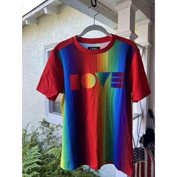 NWT UGG All Gender PRIDE UGG Logo T-Shirt Rainbow XS short sleeve LGBTQ - Picture 5 of 5